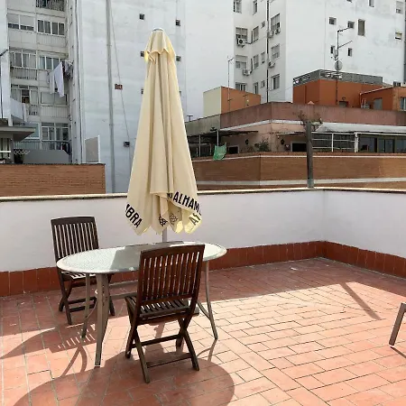Atico Triana Con Piscina Privada * セビリア